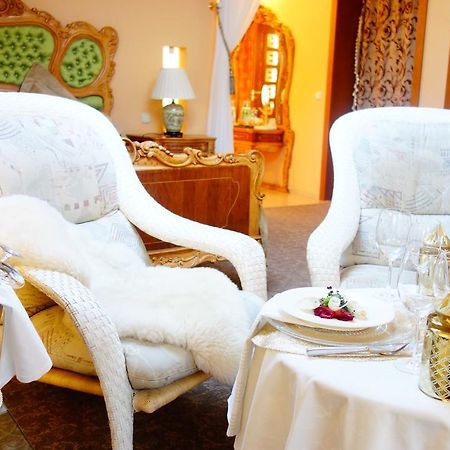 Pazaislis Park Hotel Kaunas Ngoại thất bức ảnh