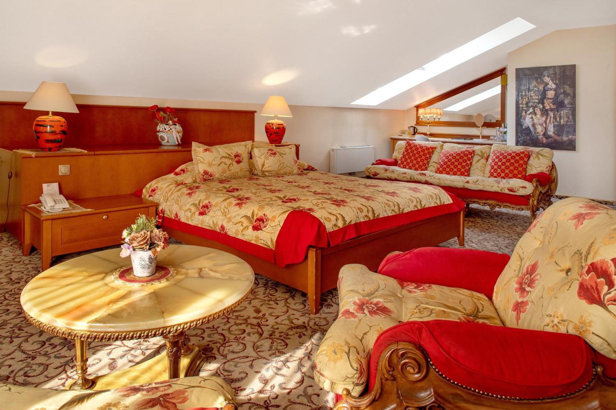 Pazaislis Park Hotel Kaunas Ngoại thất bức ảnh