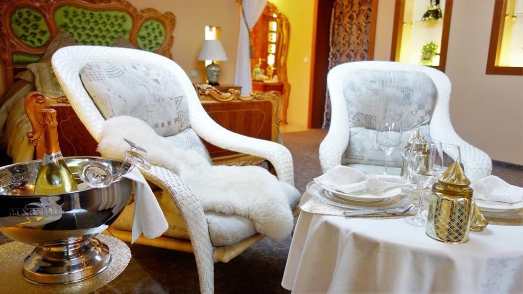 Pazaislis Park Hotel Kaunas Ngoại thất bức ảnh